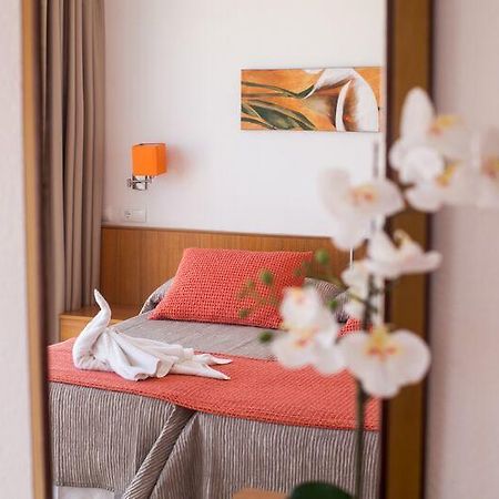 Hostal Los Pinos Es Cana Εξωτερικό φωτογραφία
