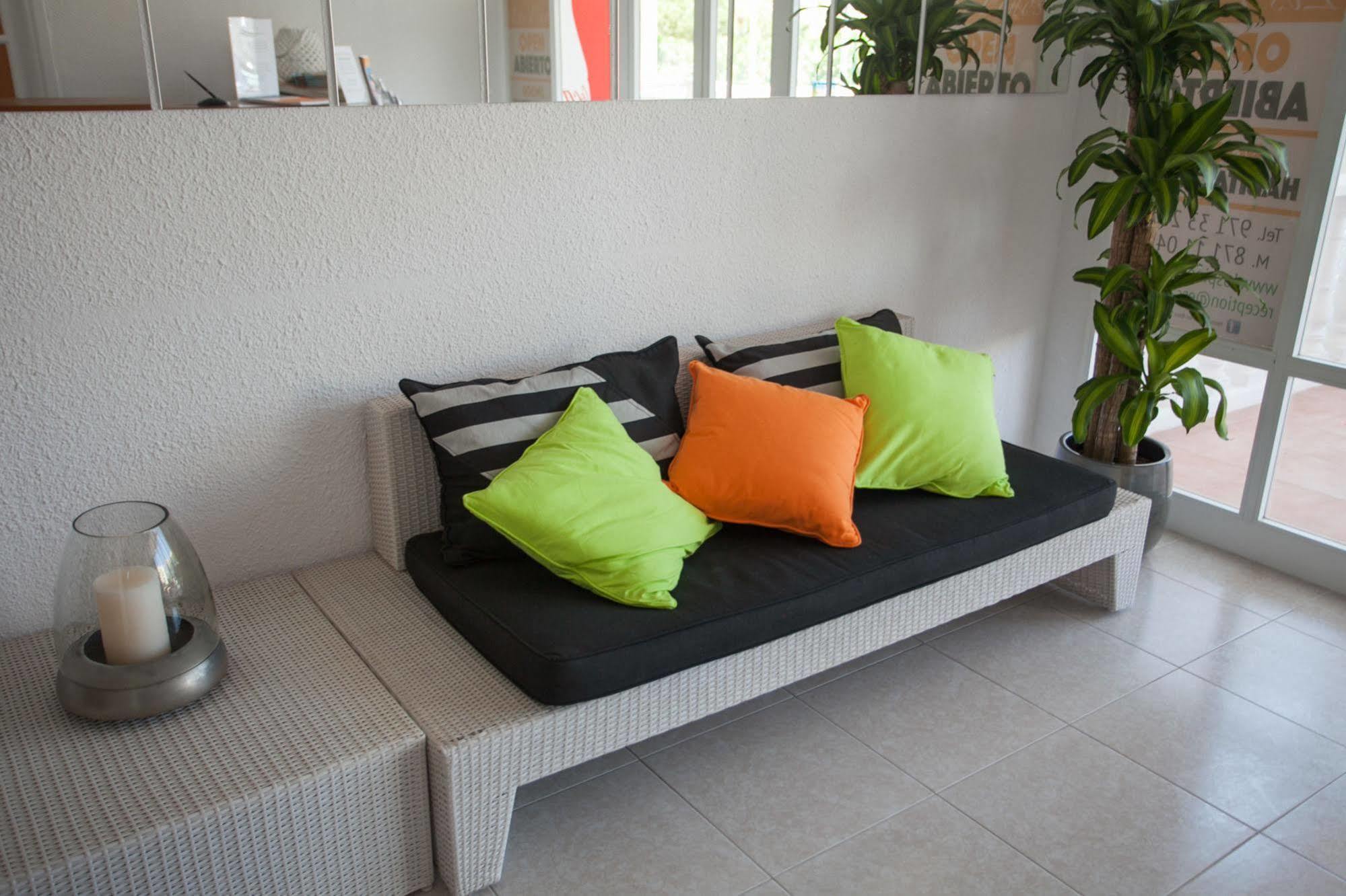 Hostal Los Pinos Es Cana Εξωτερικό φωτογραφία