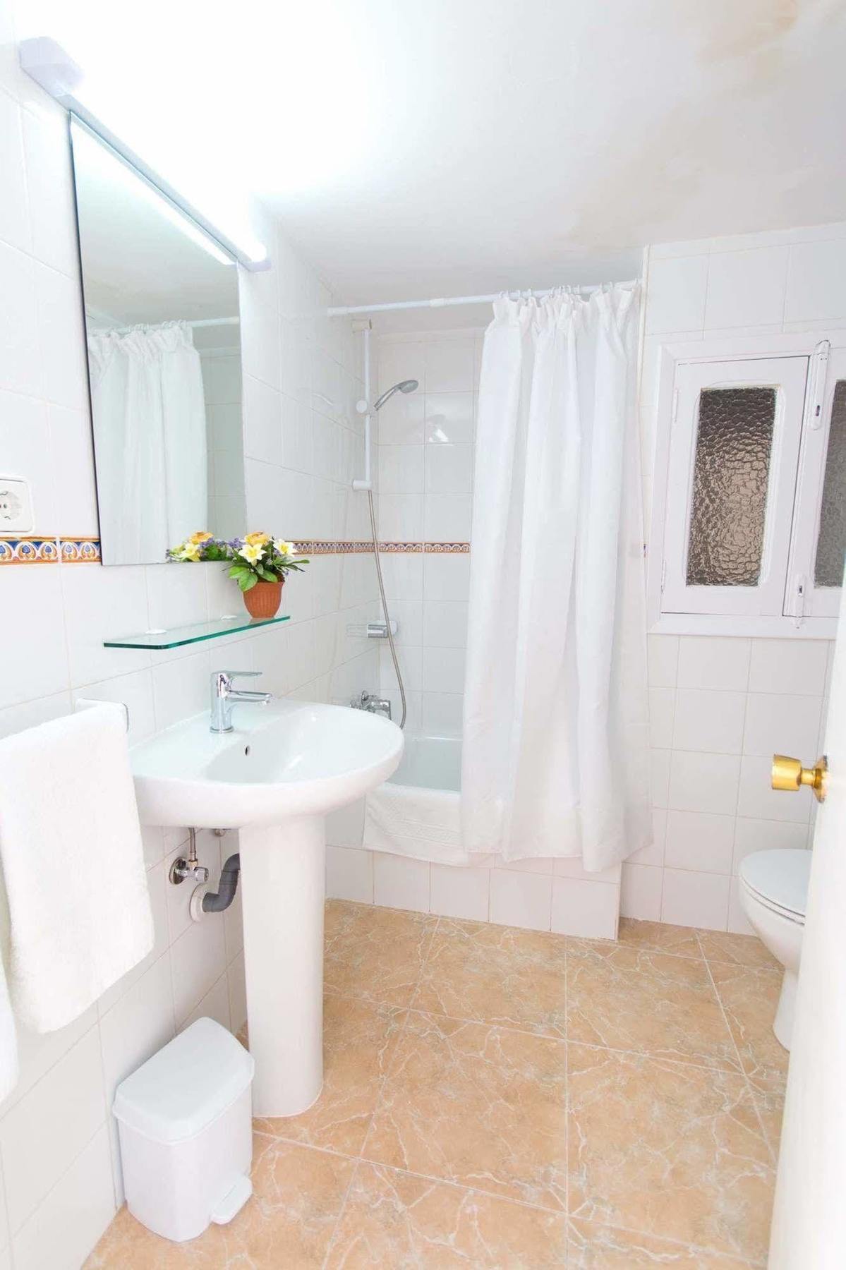 Hostal Los Pinos Es Cana Εξωτερικό φωτογραφία