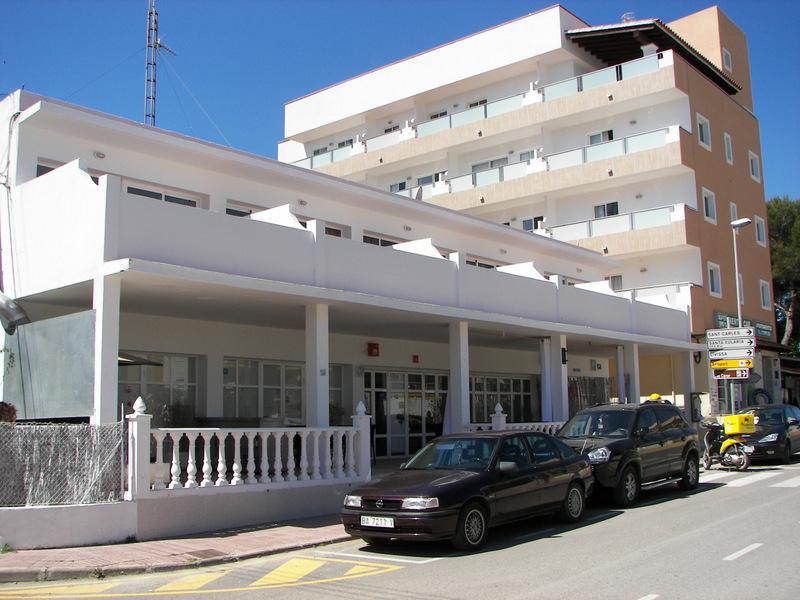 Hostal Los Pinos Es Cana Εξωτερικό φωτογραφία